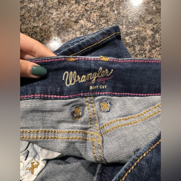 Wrangler Boot Cut Jeans - Picture 2 of 4